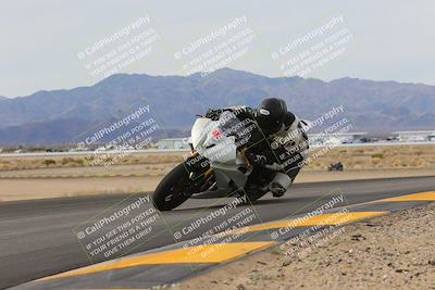 media/Dec-17-2022-SoCal Trackdays (Sat) [[224abd9271]]/Turn 9 Inside (1pm)/